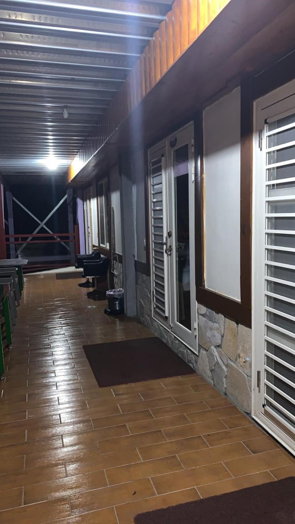 רן-איי Dingdai Glass Villa מראה חיצוני תמונה